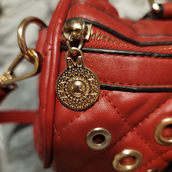 Purse - Picture 3 of 4